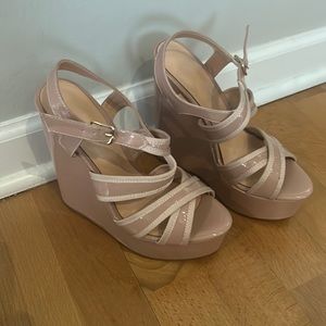 SIZE 6 - WOMENS WEDGES - NUDE/TAN